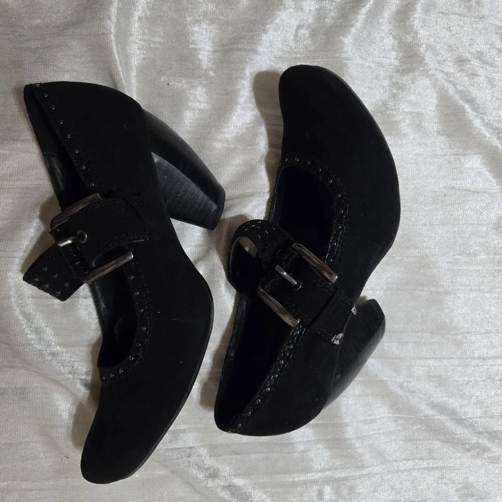 Limelight elegant black